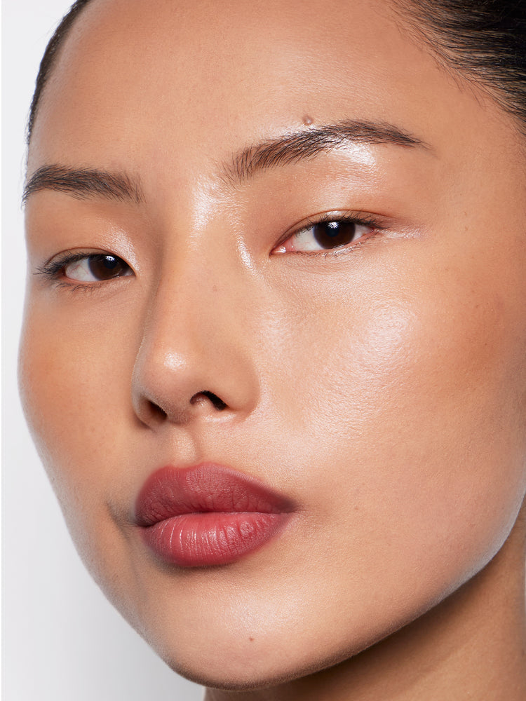 Cho wears Blur Liner in shade Berry