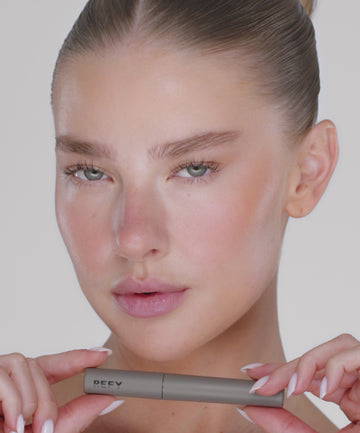 | desc: Jess wears Lip Sculpt in Taupe